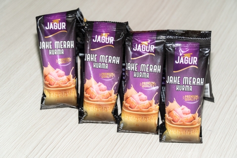 Trà Gừng đỏ vị chà là JAGUR màu tím (Túi 12 gói)