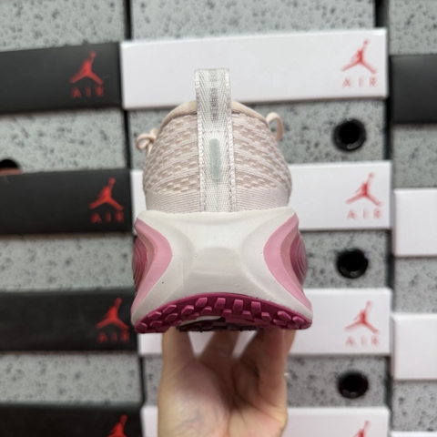 Vomero Plus Silt Red Sweet Beet Bordeaux