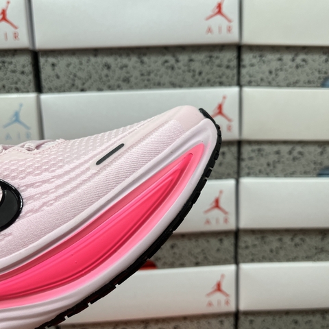 Nike Vomero Plus Pink Foam Hyper Pink