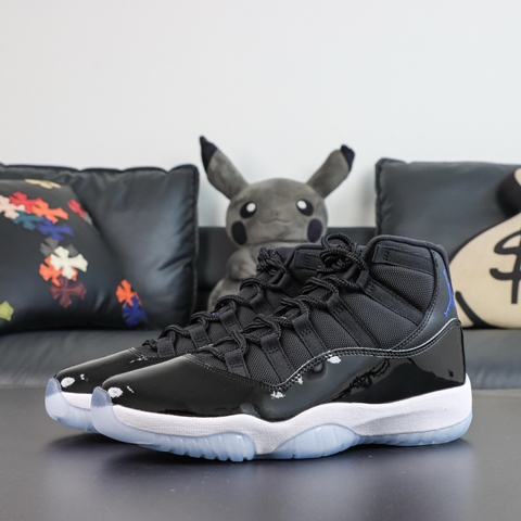 Air Jordan 11 Retro Space Jam (2026)