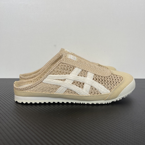slipon white