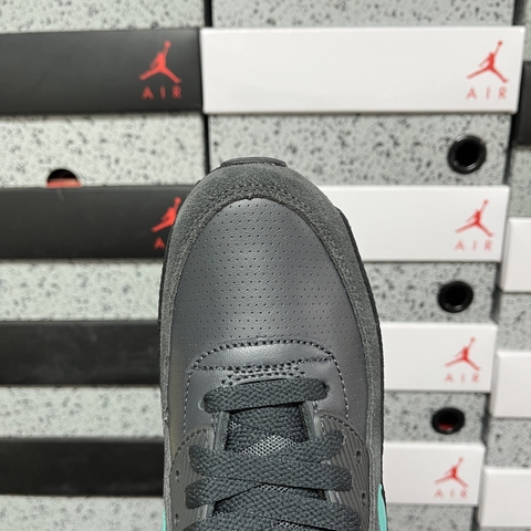 Air Max 90 Black Clear Jade