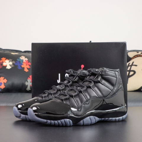 Air Jordan 11 Retro Comme des Garçons Homme Plus Black
