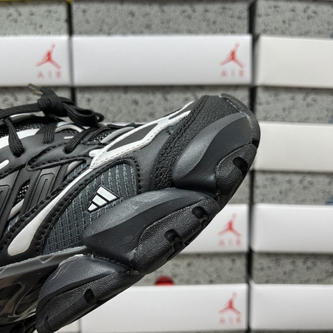 Adidas Vento XLG Runner Deluxe 'Black'