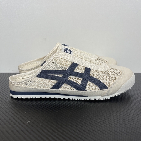 slipon white