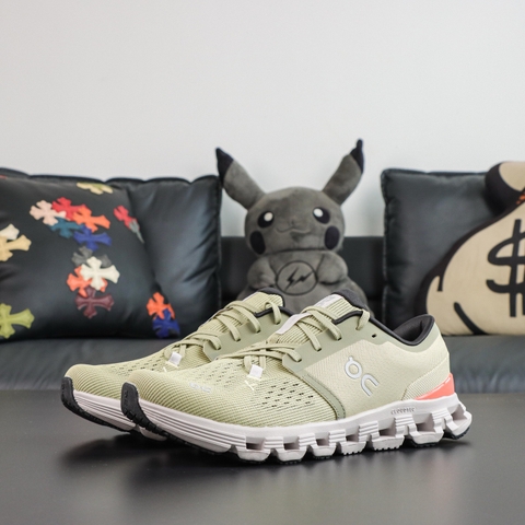 On Running Cloud X 4 Caper Salmon