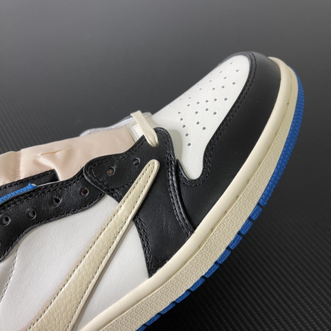 Fragment Design x Travis Scott x Air Jordan 1 Retro Low ‘Royal Blue’ [ Xưởng CK ]