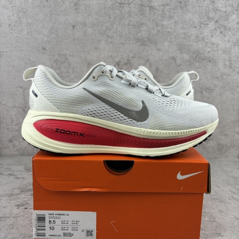 Nike Vomero 18 ‘Platinum Tint Siren Red’