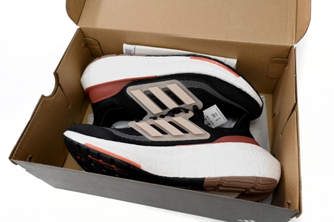 Ultraboost Light 'Black'