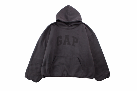 Gap top peace sweater