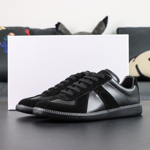 Maison Margiela Low 'Triple Black'