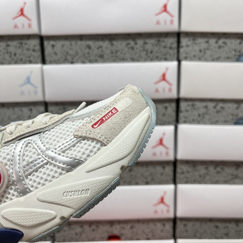 V2K Run Metallic Silver Gym Red
