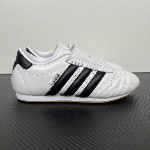 Taekwondo ‘White Black Gum’