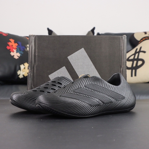Adidas Purechill Runner ‘Triple Black’