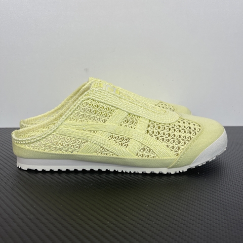 slipon white