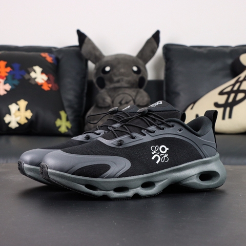 On Running Cloudsolo x LOE.WE Black