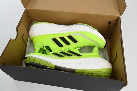 Ultraboost Light Green