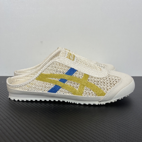 slipon white
