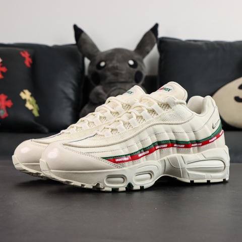 Nike Air Max 95 SP Undefeated Sail