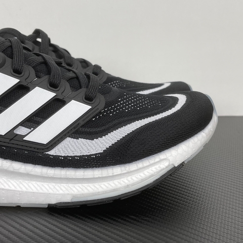 Ultraboost Light 'Core Black'