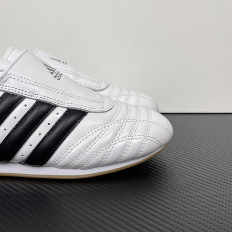 Taekwondo ‘White Black Gum’