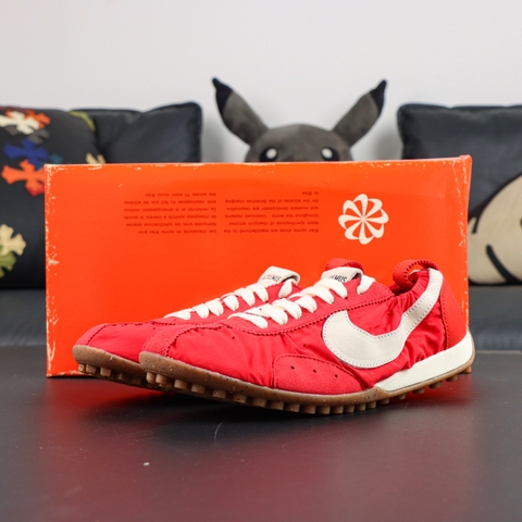 Moon Shoe SP ‘Jacquemus University Red’