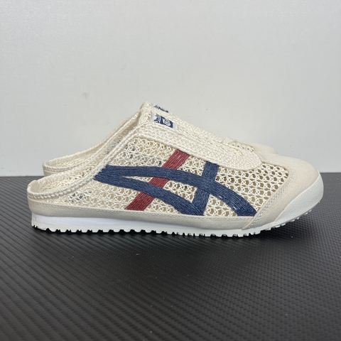 slipon white