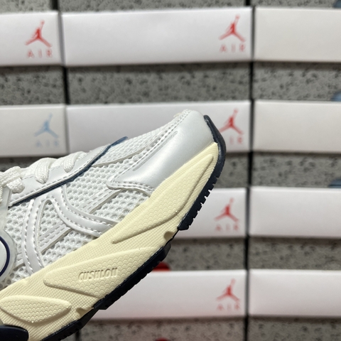 V2K Run Runtekk Summit White Navy