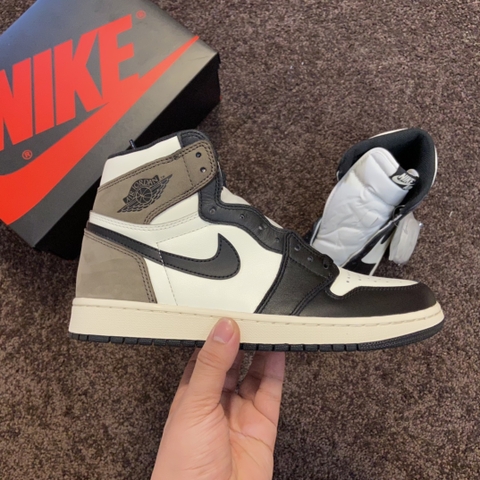 Air Jordan 1 Retro High OG ‘Dark Mocha’ [ Xưởng CK ]