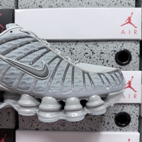 Nike Shox TL Wolf Grey Iron Grey