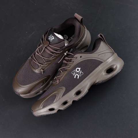 On Running Cloudsolo x LOE.WE Dark Brown Black