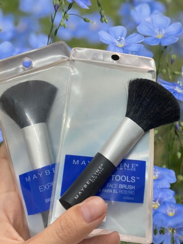 Cọ má hồng Maybelline Professional Tool Face Brush