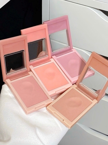 Má Hồng Into You Color Card Single Blush