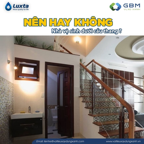 Nên hay không khi thiết kế nhà vệ sinh dưới cầu thang?