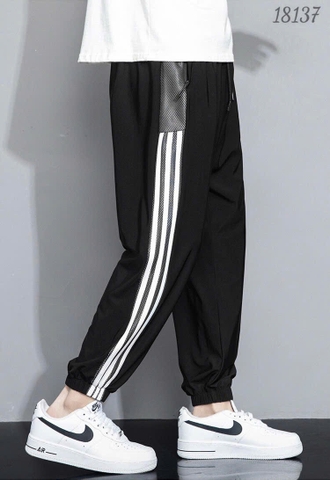 18137 Q.TT 3 sọc 00270- ĐEN