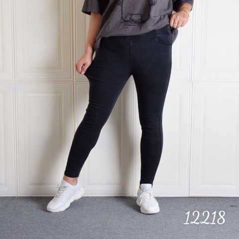 12218-Q.skinny 00272 Wash ĐEN
