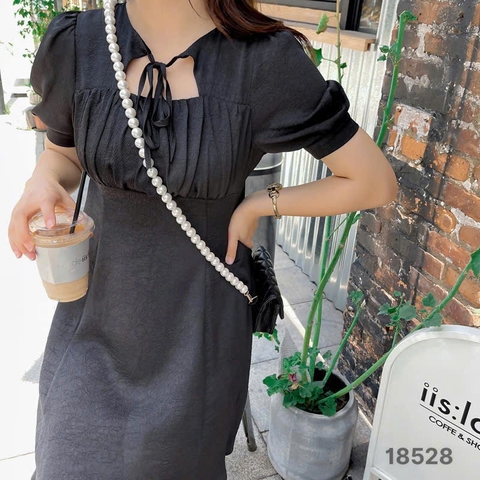 S-0020--18528- Đầm cổ cột 00272