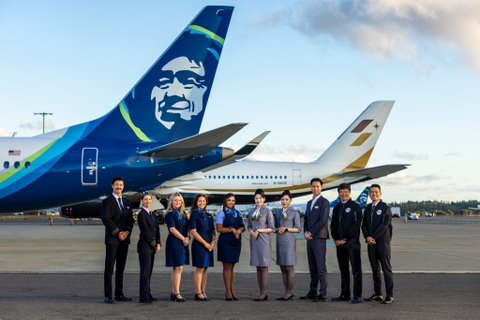 STARLUX AIRLINES KẾT HỢP CÙNG ALASKA AIRLINES