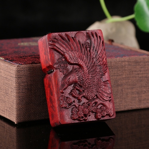 Bật lửa vỏ gỗ khăc đại bàng Chief CF1018