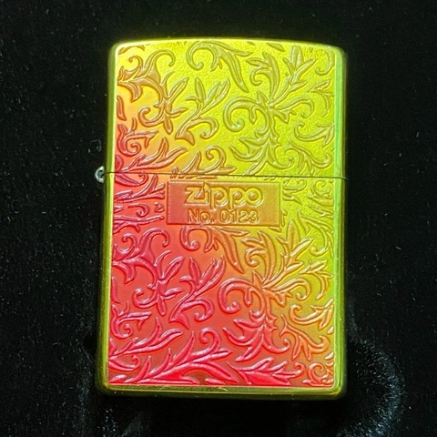 Zippo vỏ dày mạ vàng hoa văn