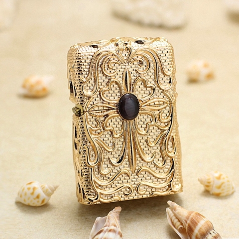 Bật lửa mạ vàng trạm ngọc đen CHIEF CF1024J