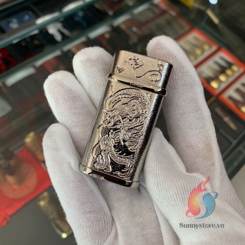 Bật lửa Cartier khắc rồng bọc crom