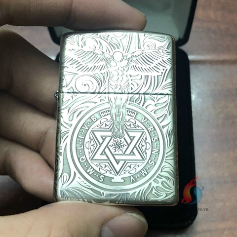 Zippo Bạc Khối Thiên Thần Hộ Mệnh Khắc 4 mặt