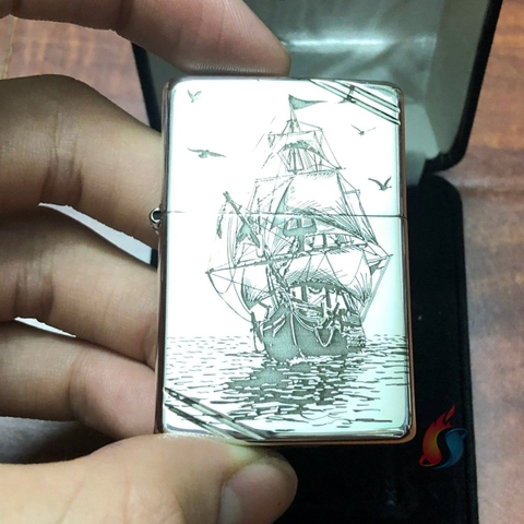 Zippo Bạc Khối Khắc Thuận Buồm Xuôi Gió 2 Mặt