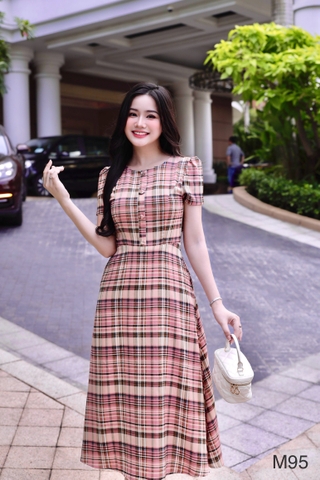 Đầm mango caro hồng M95