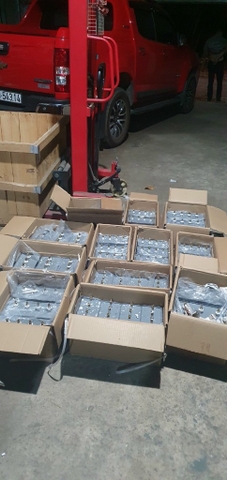 Tụ kích cho bóng đèn UV 2500v 15uf.