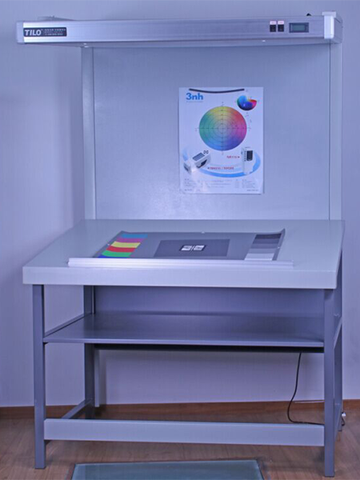 Đèn soi màu Philips 5000K cho ngành in ấn