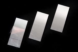 Kính lọc tia IR đèn UV. ( Hot Mirror)