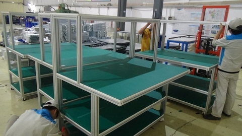 Đơn vị cung cấp bàn thao tác khung nhôm định hình tại Hải Dương uy tín