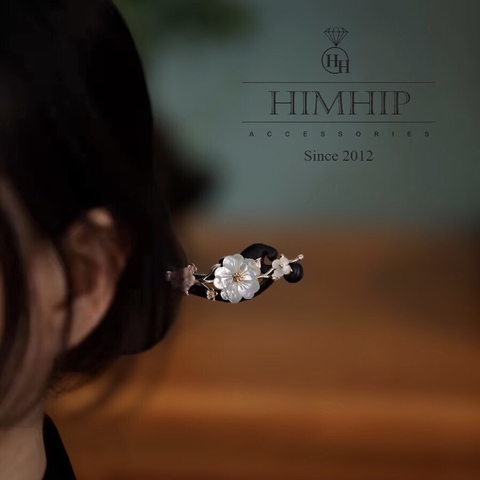 TRÂM TÓC - NÉT ĐẸP THƯỚT THA